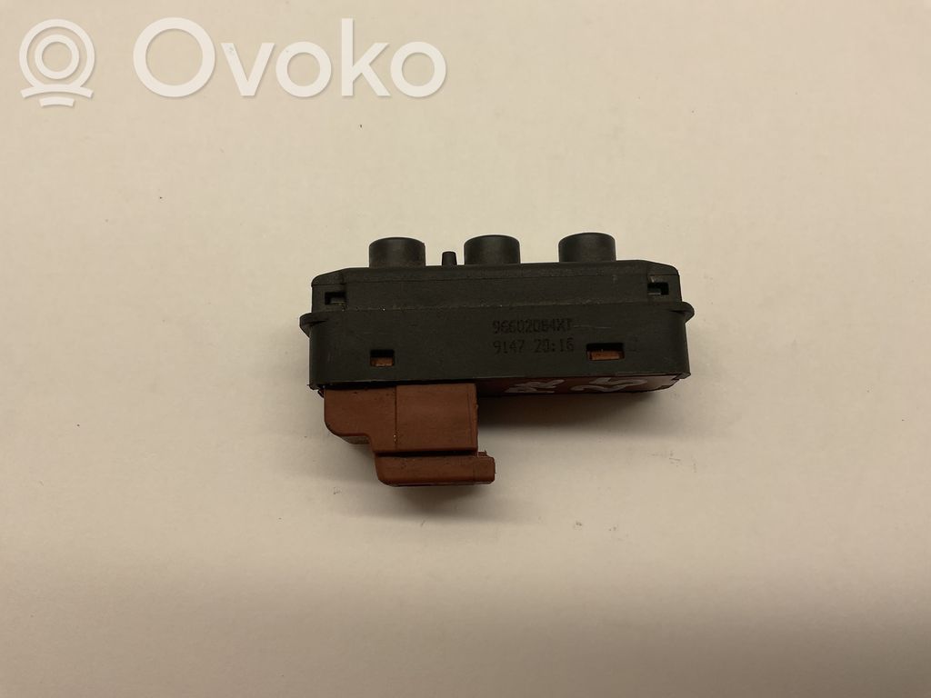 Toyota Avensis T250 Seat memory switch 