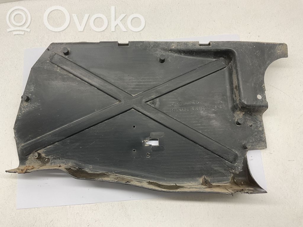 Renault Trafic II (X83) Engine splash shield/under tray 