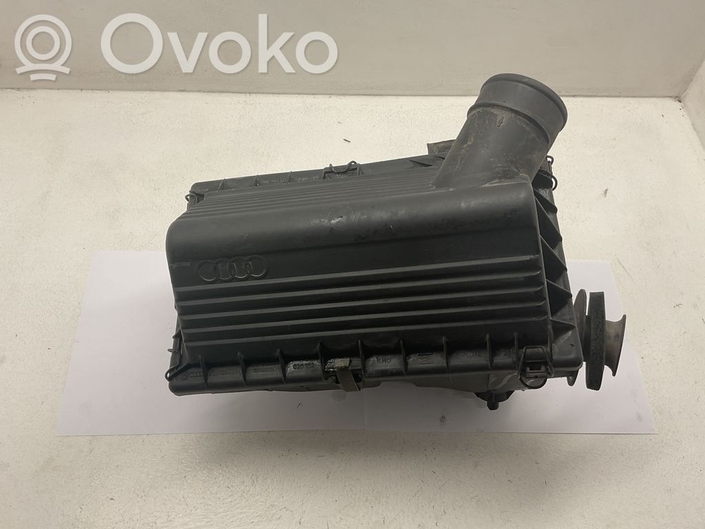 Audi 80 90 B3 Obudowa filtra powietrza 