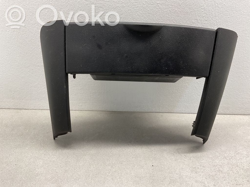 Handschuhfach   847701H000