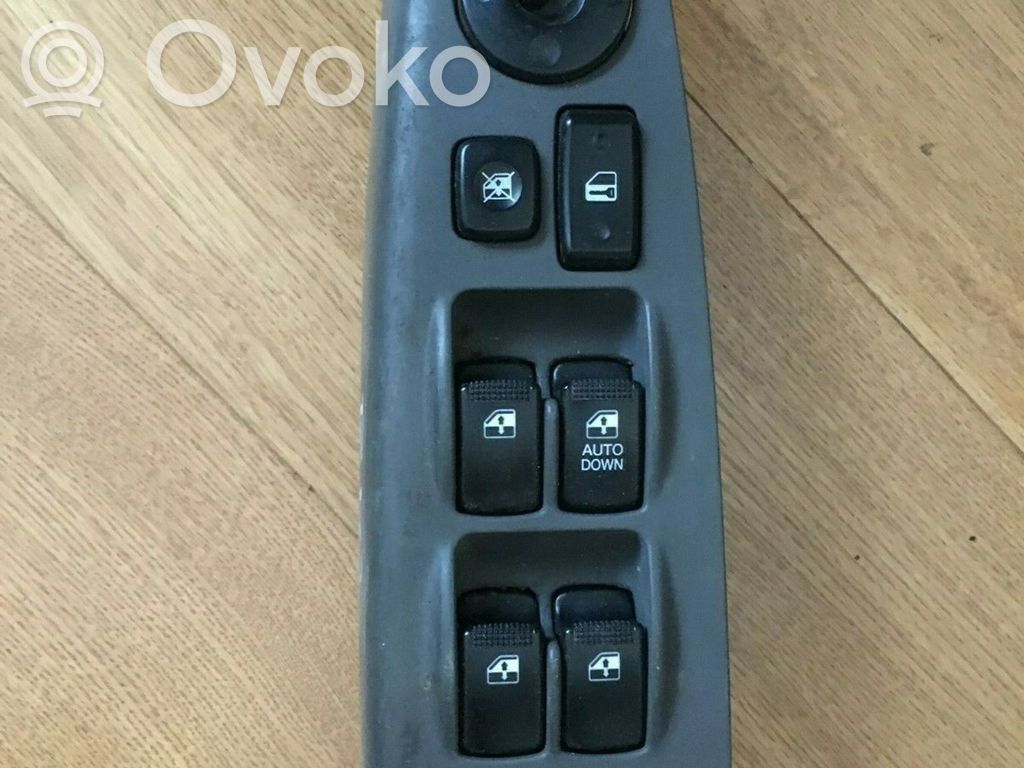 Other switches/knobs/shifts   827211G060GR,060605