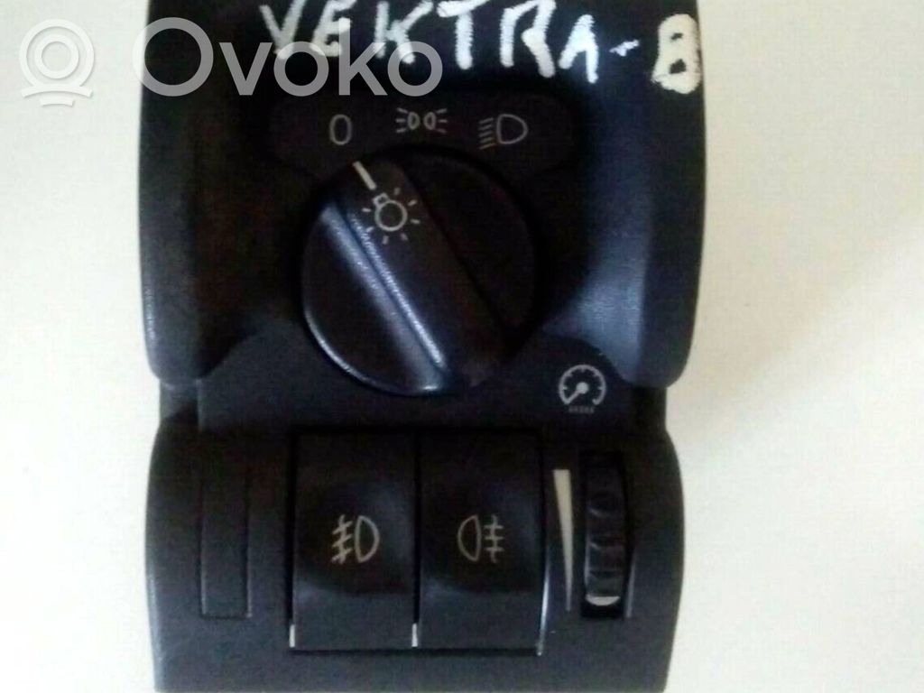 Light switch   09138337,53142810