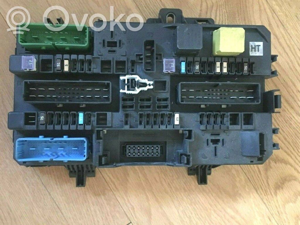 Fuse module   13222173,5DK008669,5DK00866933
