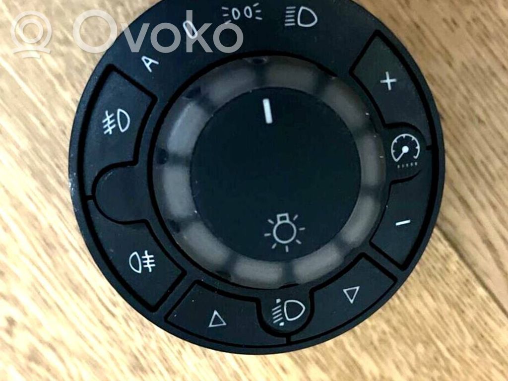 Opel Corsa D Light switch 