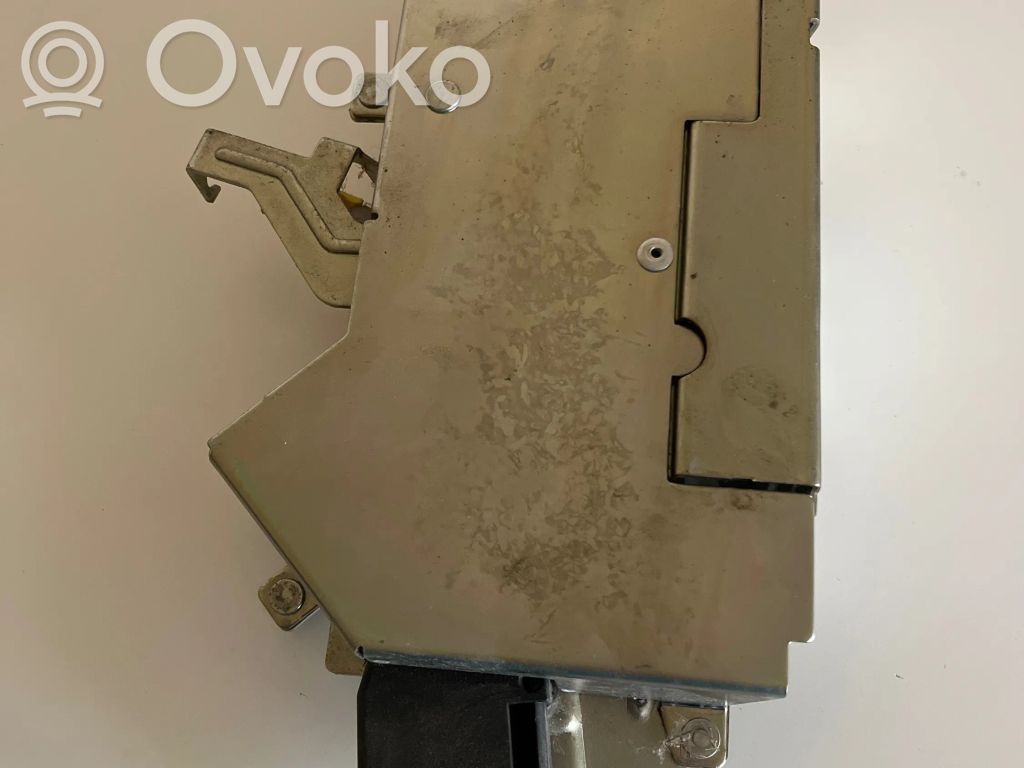 Ford Transit Bīdāmās durvis slēdzene 