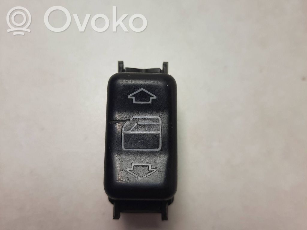 Mercedes-Benz E W124 Electric window control switch 