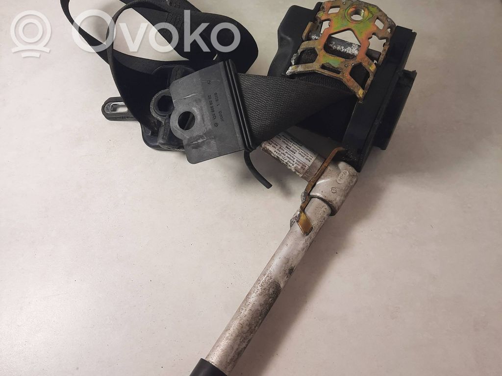 Mercedes-Benz E W124 Front seatbelt 
