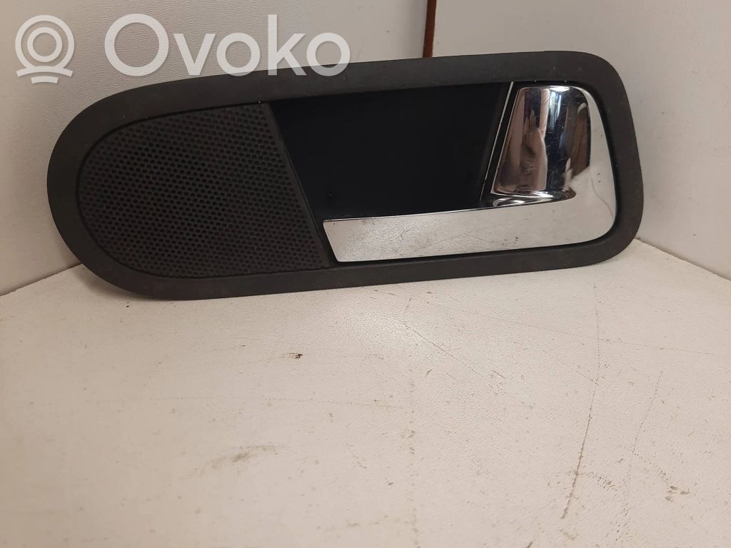 Manecilla interna puerta delantera   7M3837114D
