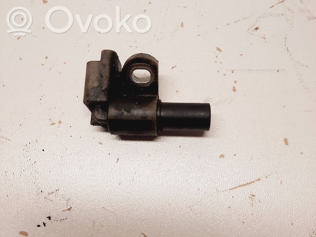 Volvo V50 Camshaft position sensor 