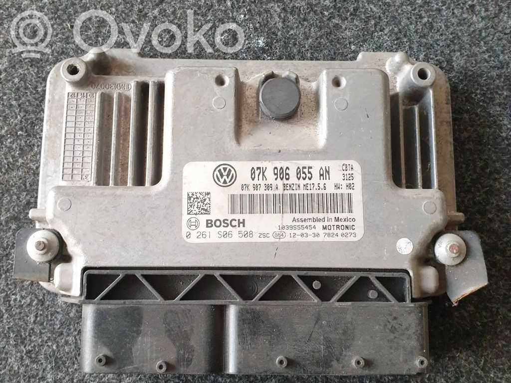 Volkswagen PASSAT B7 USA Engine control unit/module 