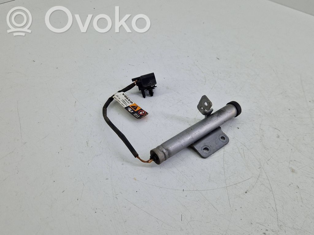 Volvo S90, V90 Siłownik poduszek powietrznych dla pieszych 