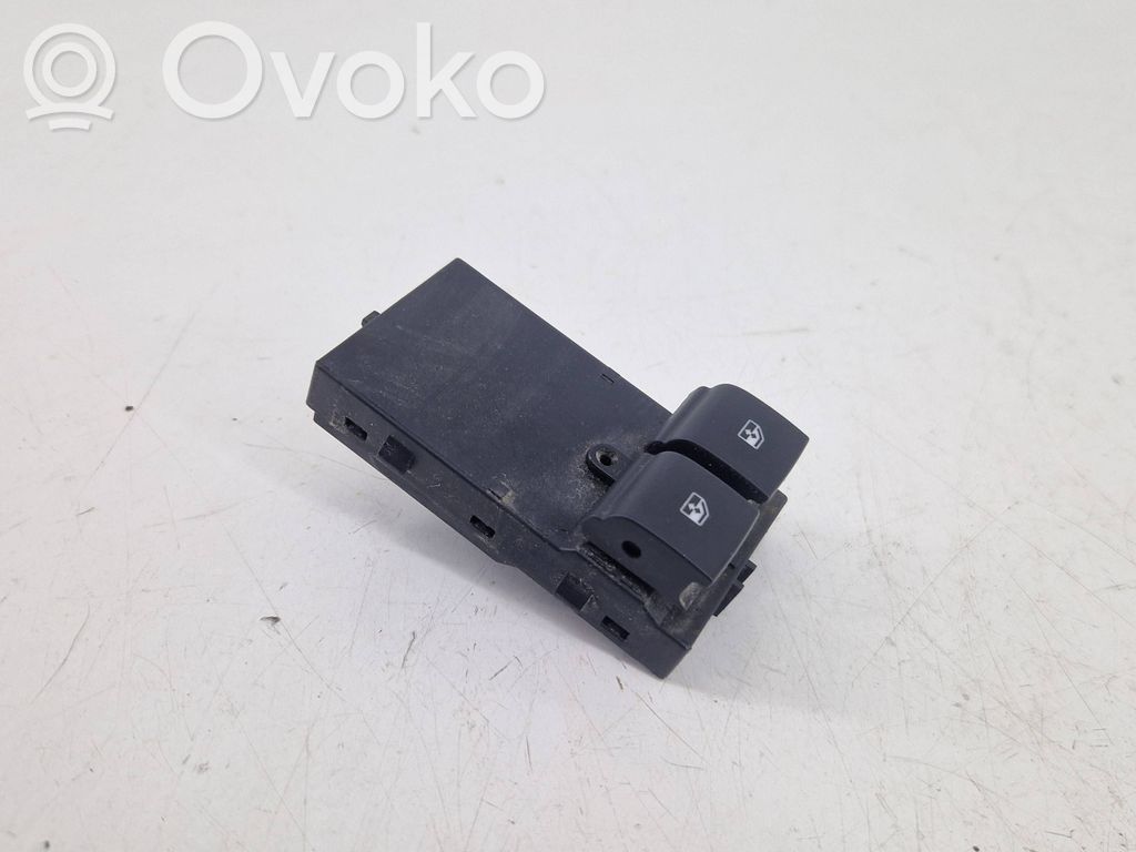 Chevrolet Camaro Electric window control switch 