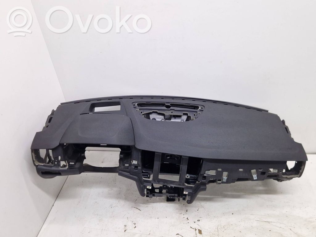 Volvo S90, V90 Deska rozdzielcza 