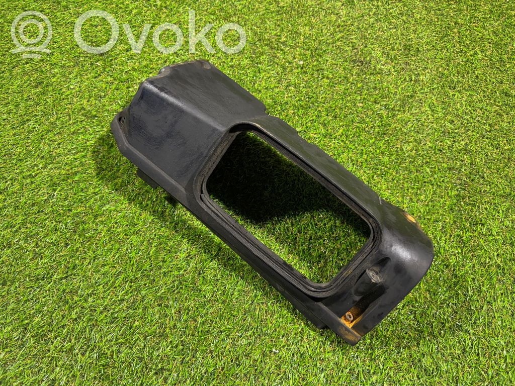 BMW 3 E90 E91 Air intake duct part 