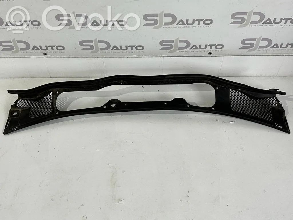 Volvo V40 Apărătoare ștergătoare 