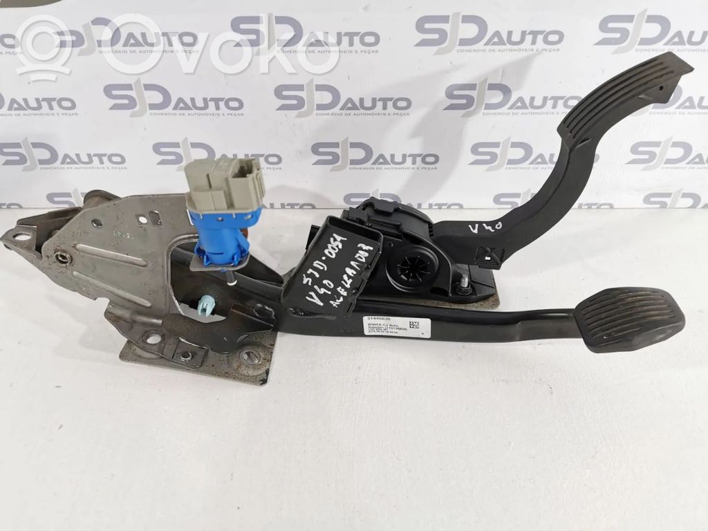 Accelerator throttle pedal   31445636,31280595