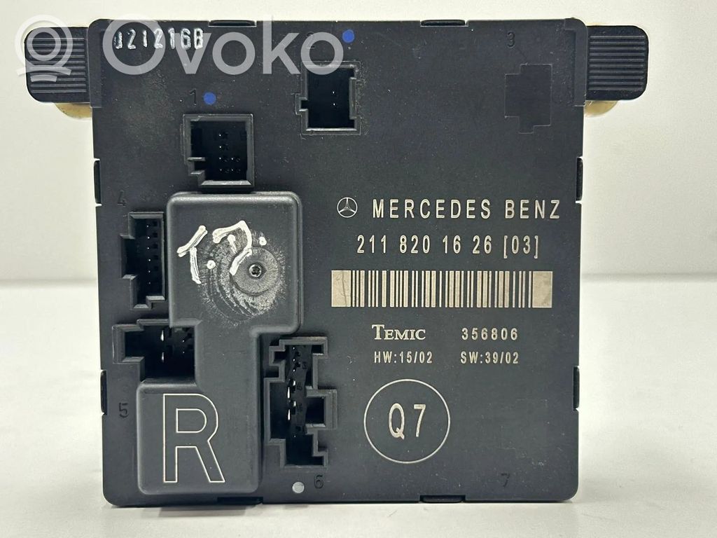 Unité de commande module de porte   2118201626