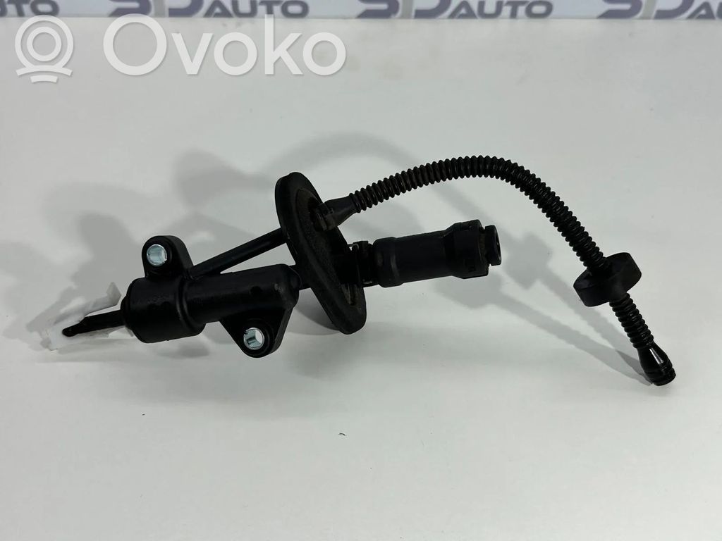 Opel Corsa E Cilindro maestro de embrague 