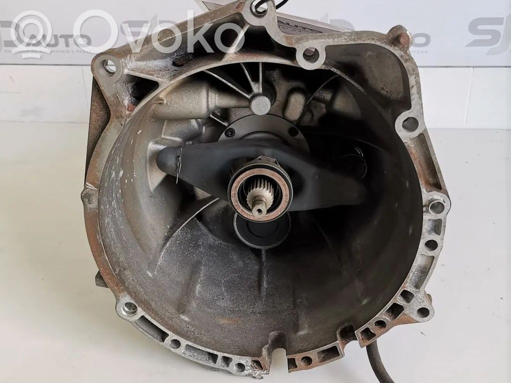 BMW 1 E81 E87 Mechaninė 5 pavarų dėžė 