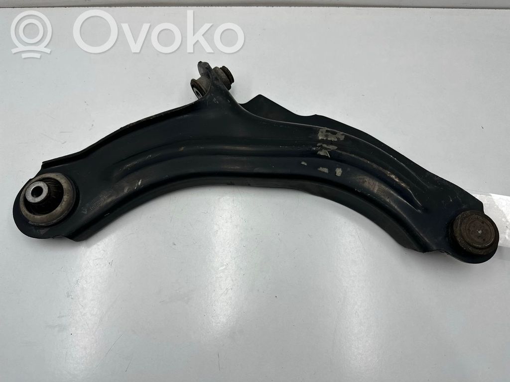 Renault Clio IV Front control arm 