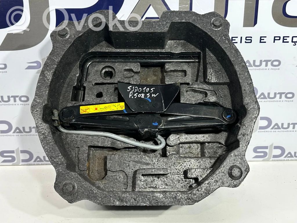 Juego de herramientas   9681838080