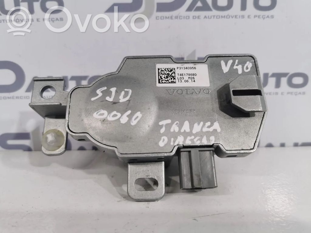 Ohjauspyörän lukitus   31340956