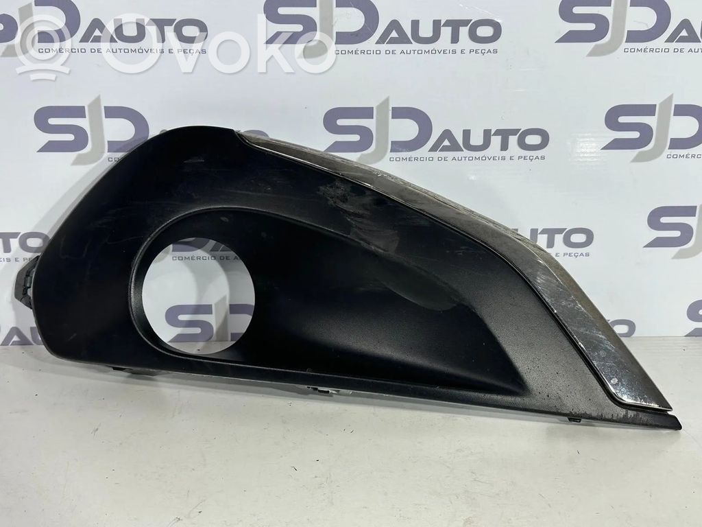 Peugeot 208 I Atrapa chłodnicy / Grill 