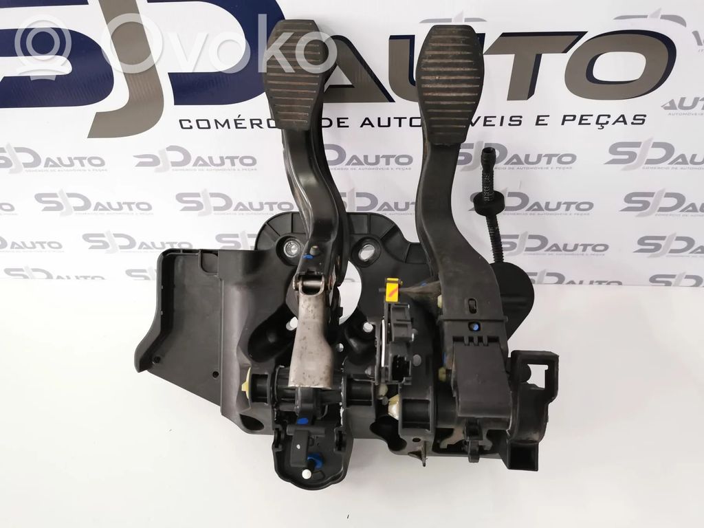 Alfa Romeo Mito Brake pedal 