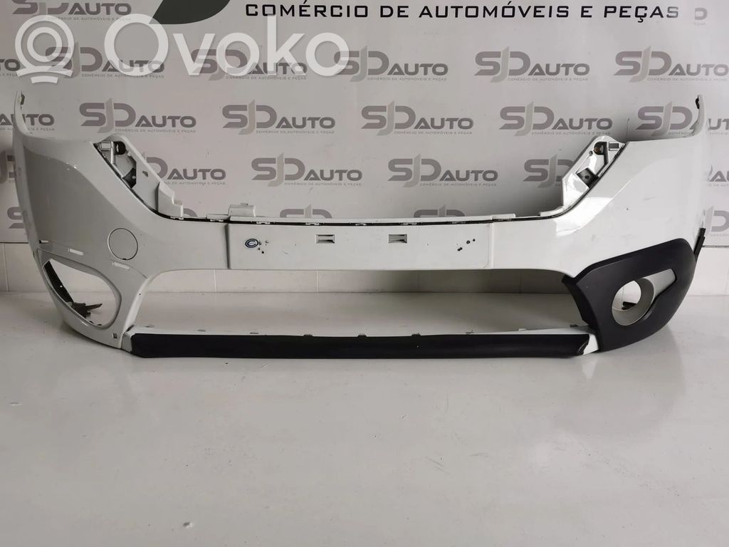 Priekinis bamperis   620222633R