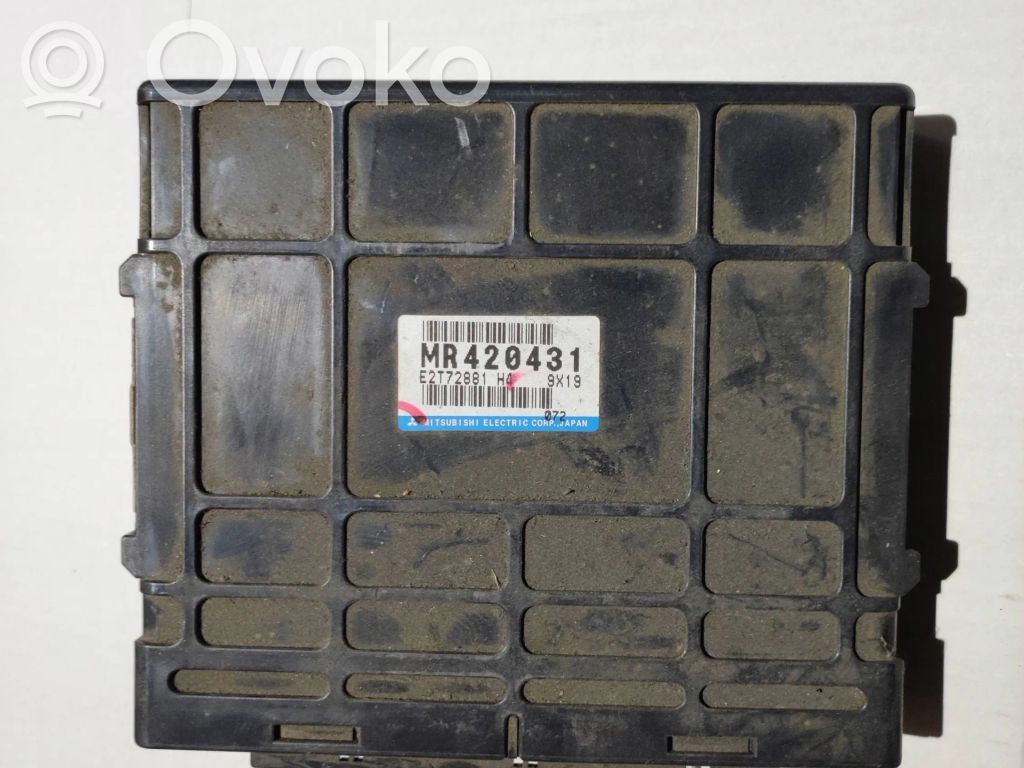 Engine control unit/module ECU   MR420431