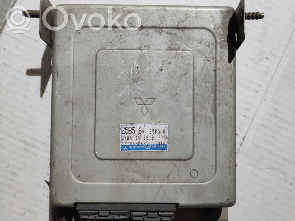Engine control unit/module ECU   Z5B518881B
