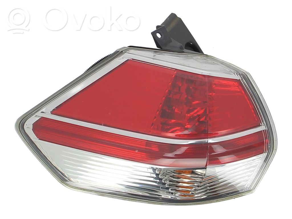 Nissan X-Trail T32 Lampa tylna 