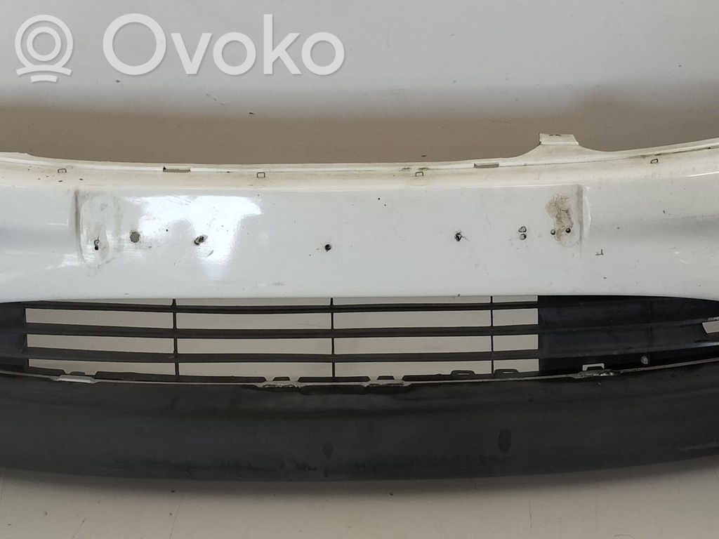Peugeot 206 Priekinis bamperis 