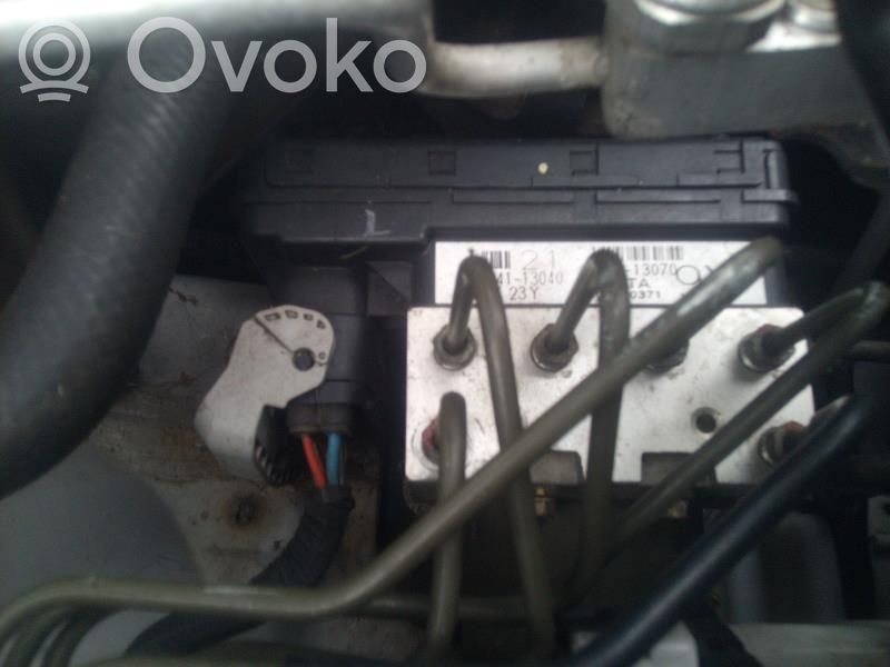 Toyota Corolla Verso E121 ABS Blokas 