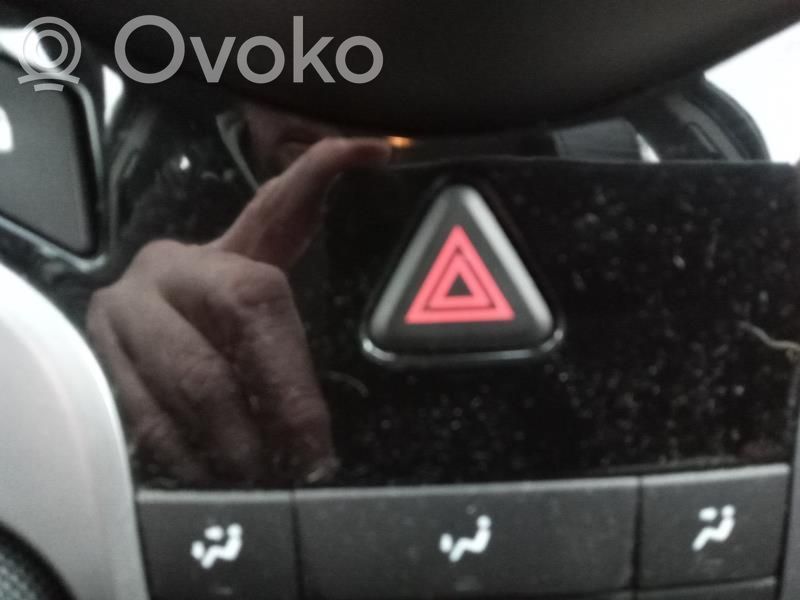 Chevrolet Cruze Hazard light switch 