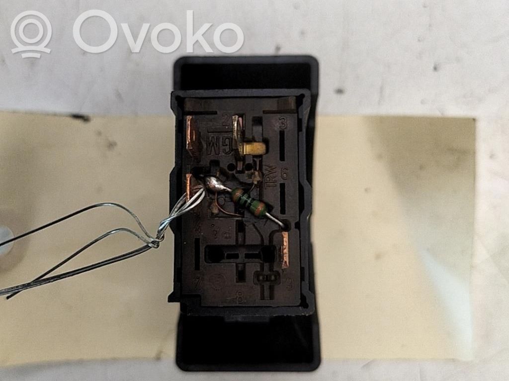 Opel Astra G Hazard light switch 