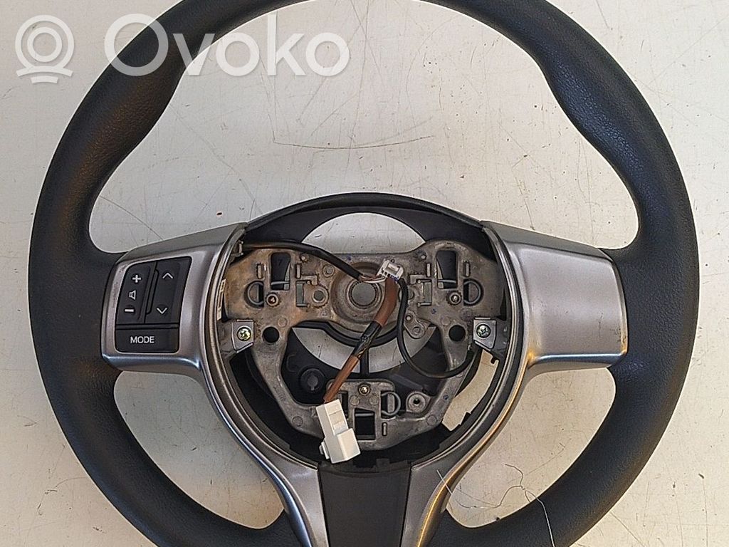 Toyota Yaris Volante 