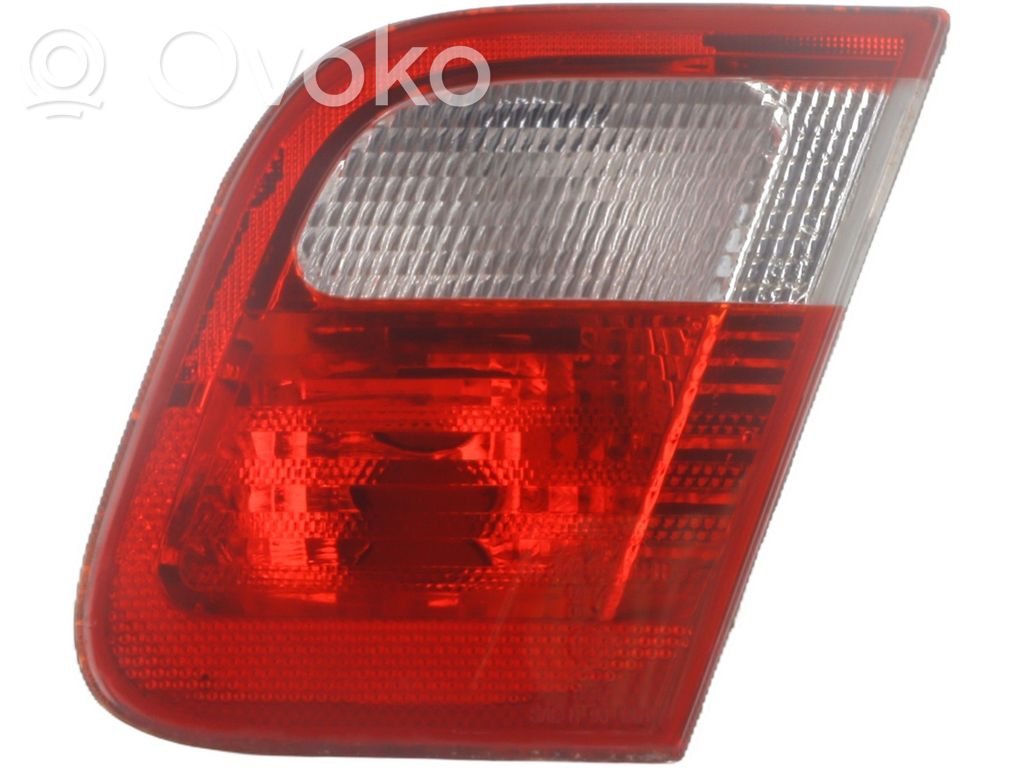 BMW 3 E46 Tailgate rear/tail lights 