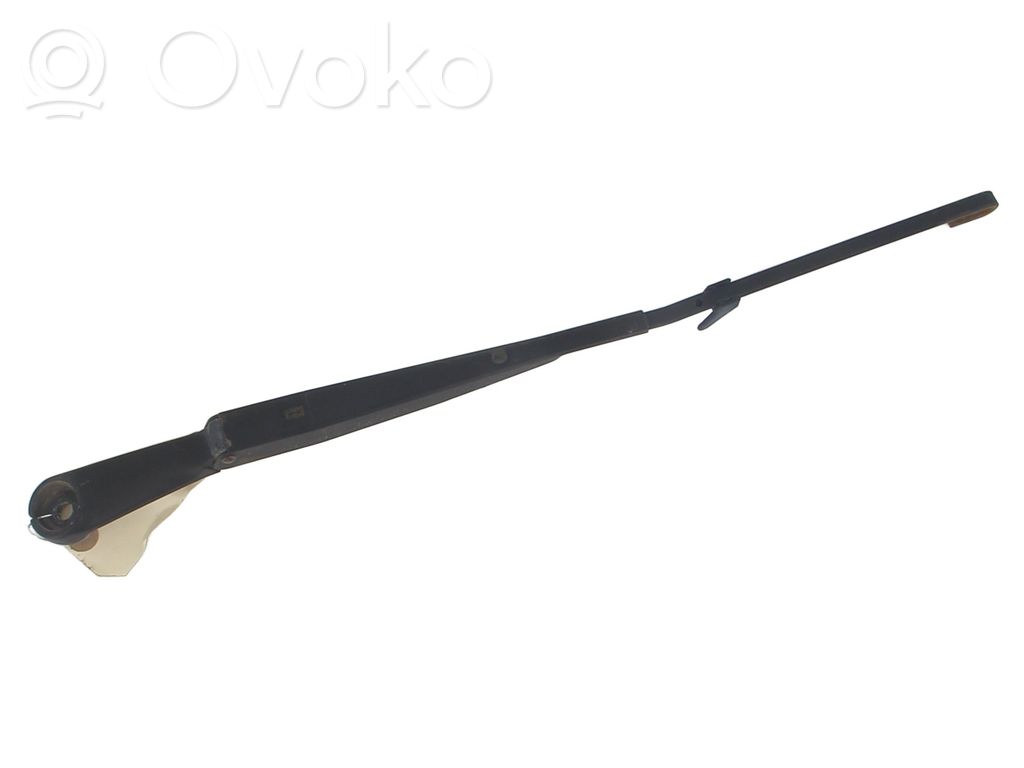 Ramię wycieraczki szyby przedniej / czołowej   46528462