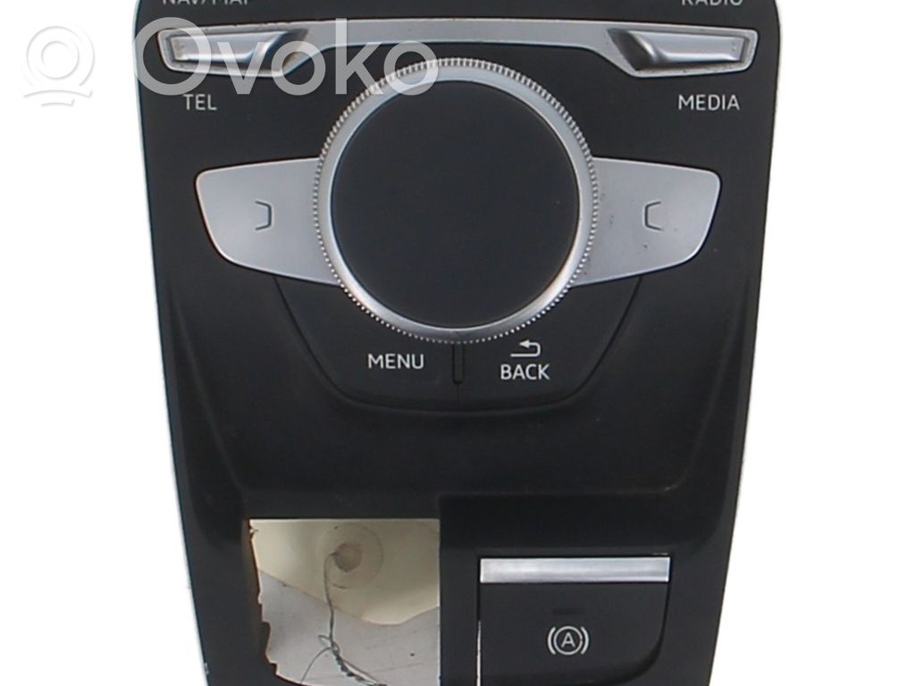 Audi Q2 - Head unit multimedia control 