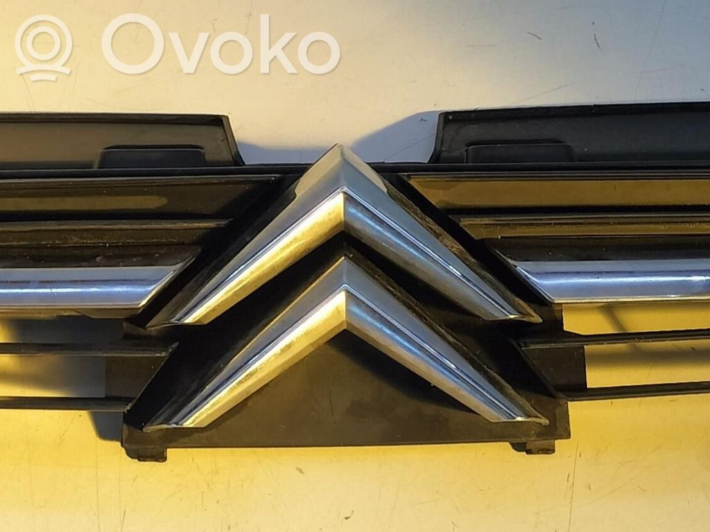 Citroen C5 Front grill 