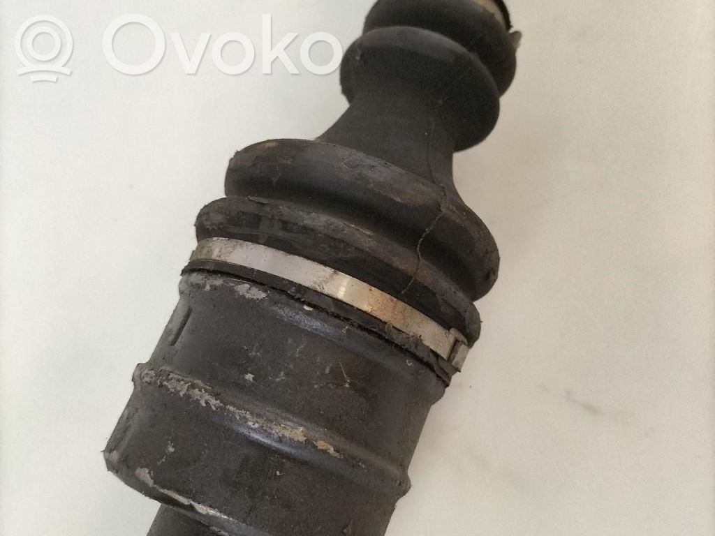 Priekinis pusašis   8200323960