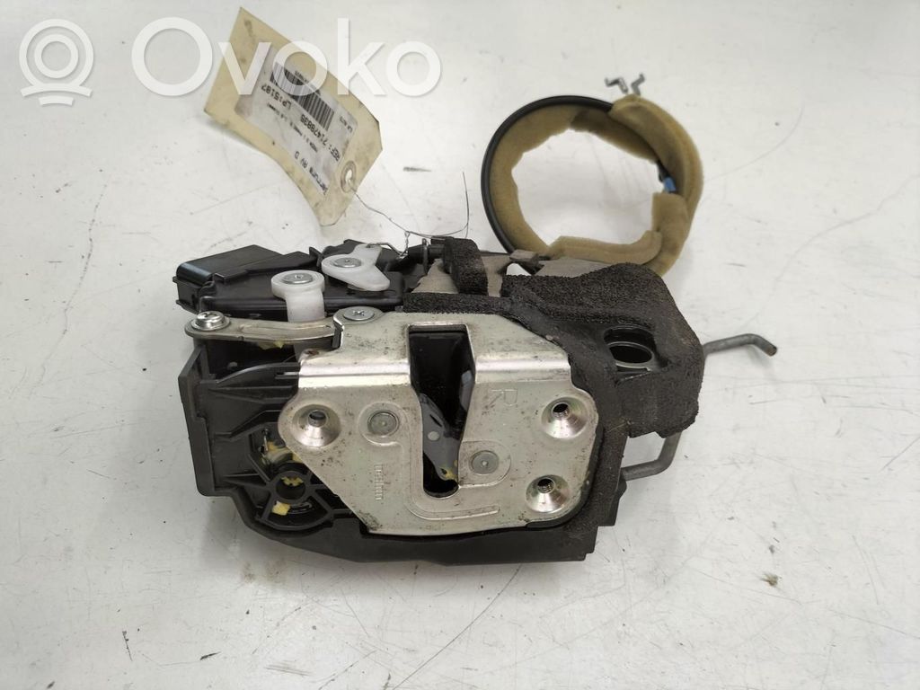 Mazda 3 I Etuoven lukko 