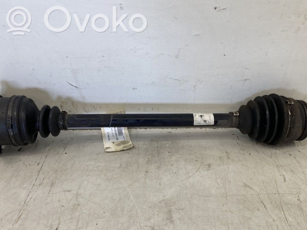 Audi A4 S4 B5 8D Półoś przednia 