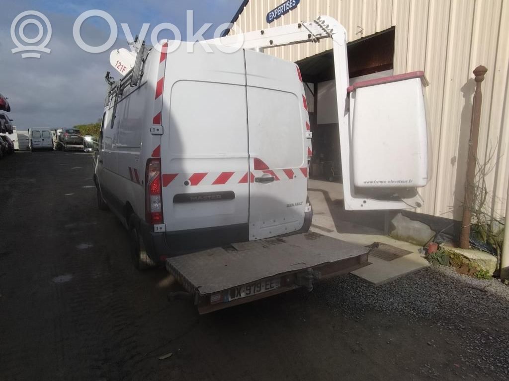 Renault Master III Engine control unit/module 