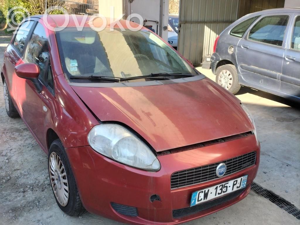 Fiat Grande Punto Aušinimo skysčio radiatorius 