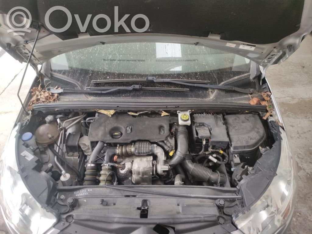Citroen C4 II Starteris 