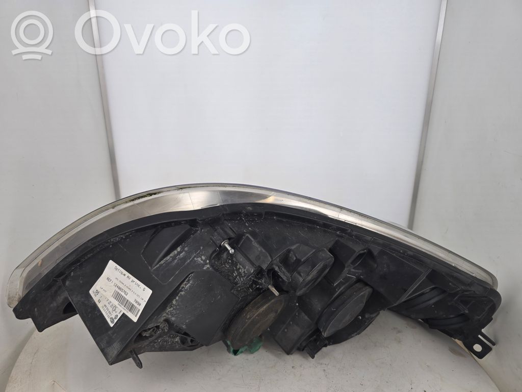Opel Movano B Scheinwerfer 