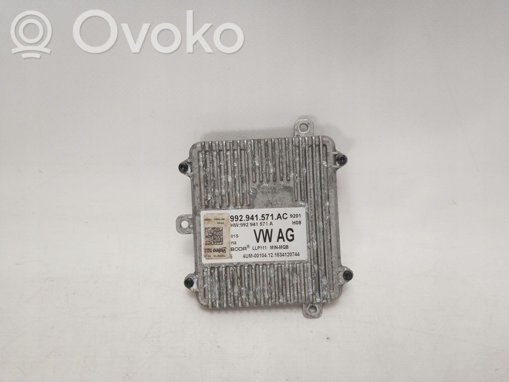Skoda Scala Unidad de control/módulo de los faros xenón 