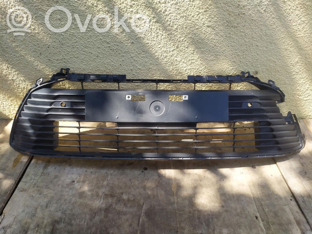 Toyota Corolla E210 E21 Rejilla inferior del parachoques delantero 